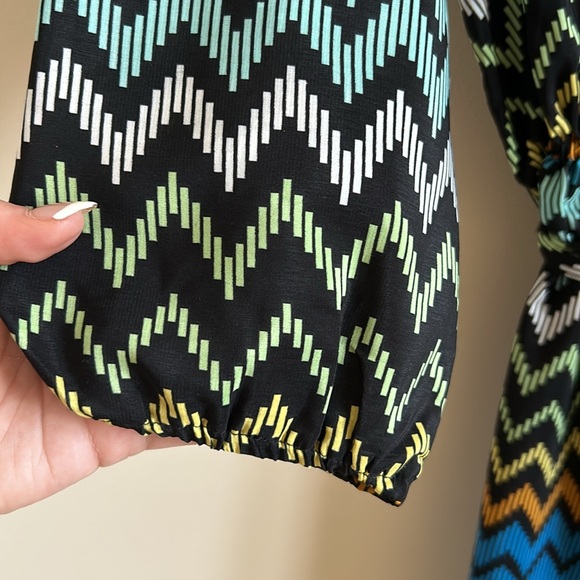 Bebop Women’s Multi-Colored Chevron Geometric Dress Size Large - Picture 5 of 6